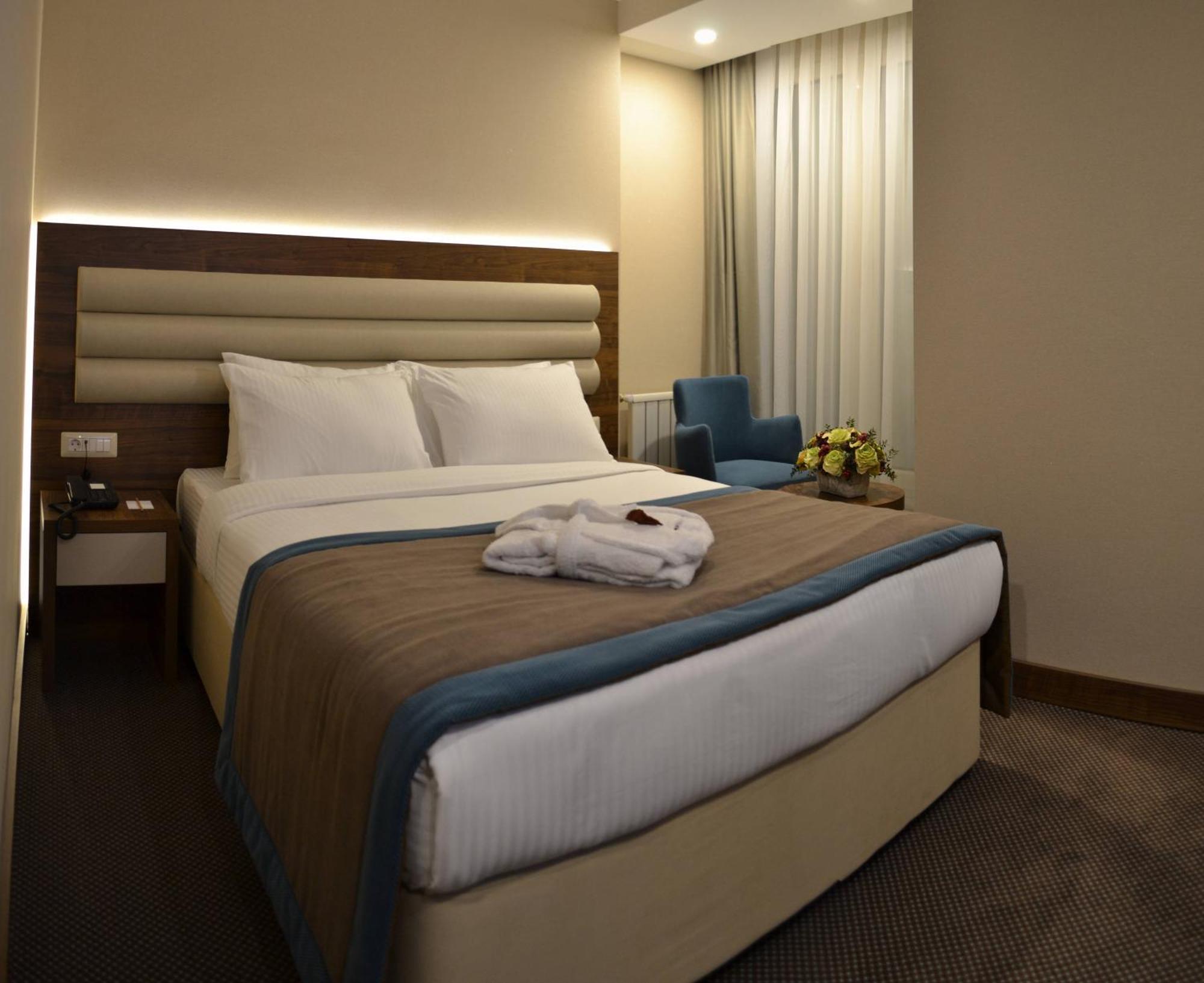 Goeruekle Gueler Park Hotel Ruang foto
