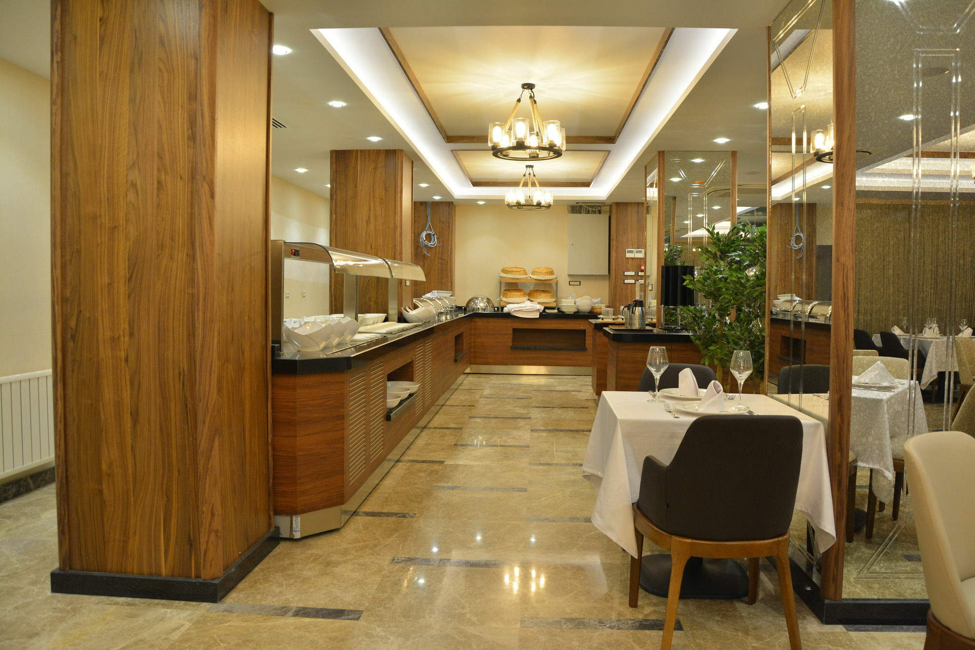 Goeruekle Gueler Park Hotel Bagian luar foto